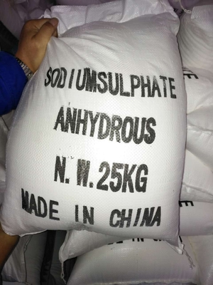 China Materias primas industriales anhidras PH8-11 del sulfato de sodio Na2SO4 para la industria detergente proveedor